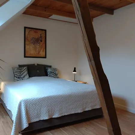 Bed & Breakfast Akaciegaarden *
