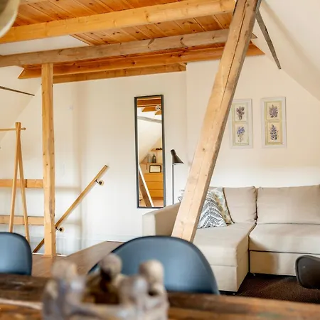 Bed & Breakfast Akaciegaarden