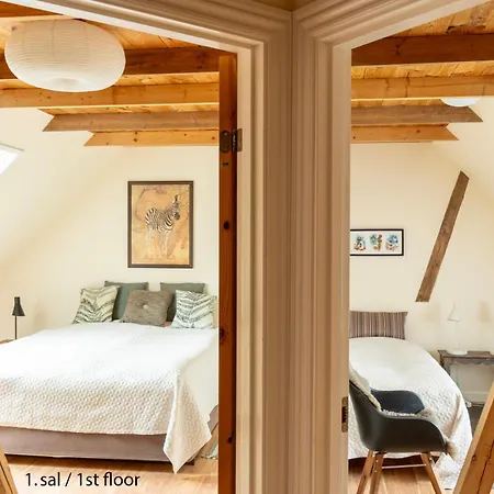 Bed & Breakfast Akaciegaarden