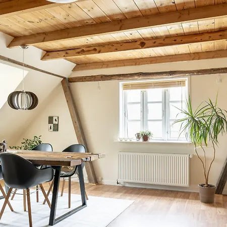 Akaciegaarden Bed & Breakfast *