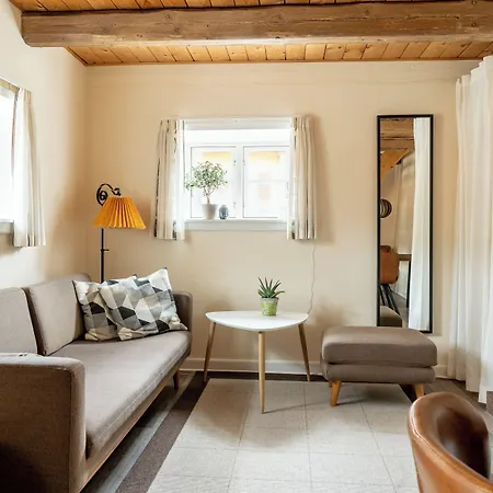 Akaciegaarden Bed & Breakfast *