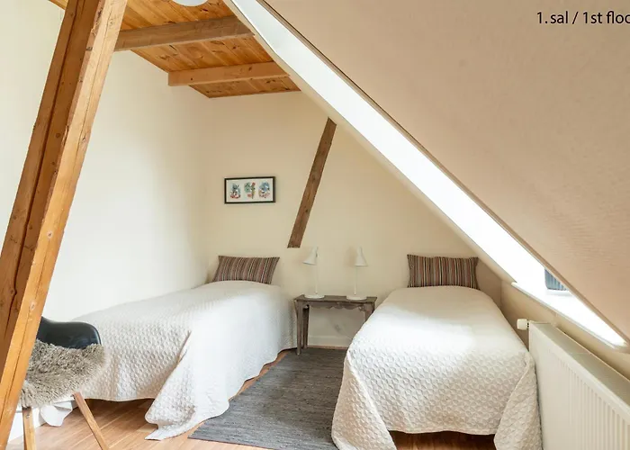 Akaciegaarden Bed & Breakfast *